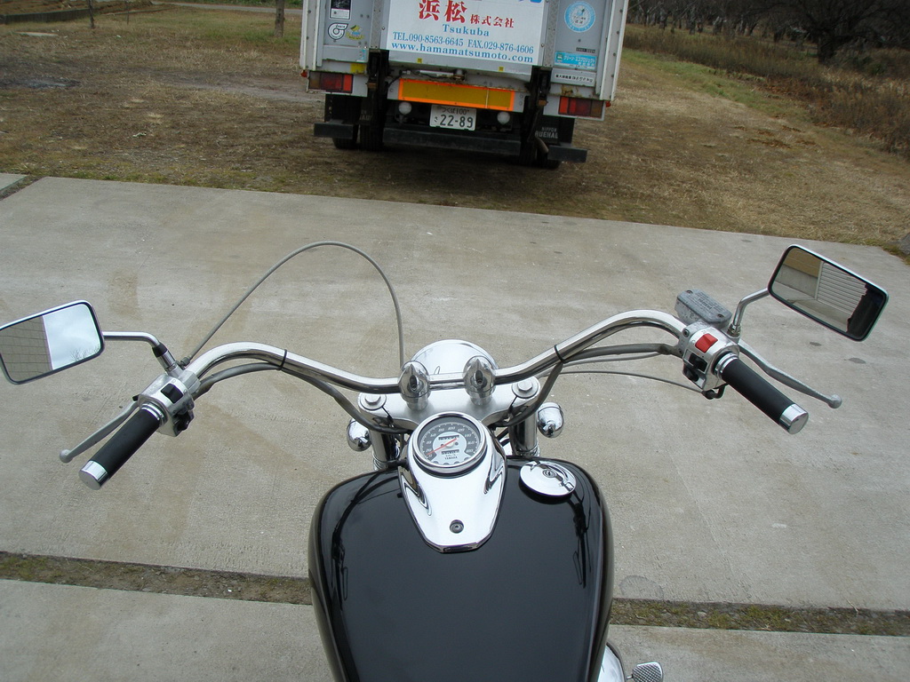 Купить мотоцикл Yamaha DragStar400 1998 фото 19